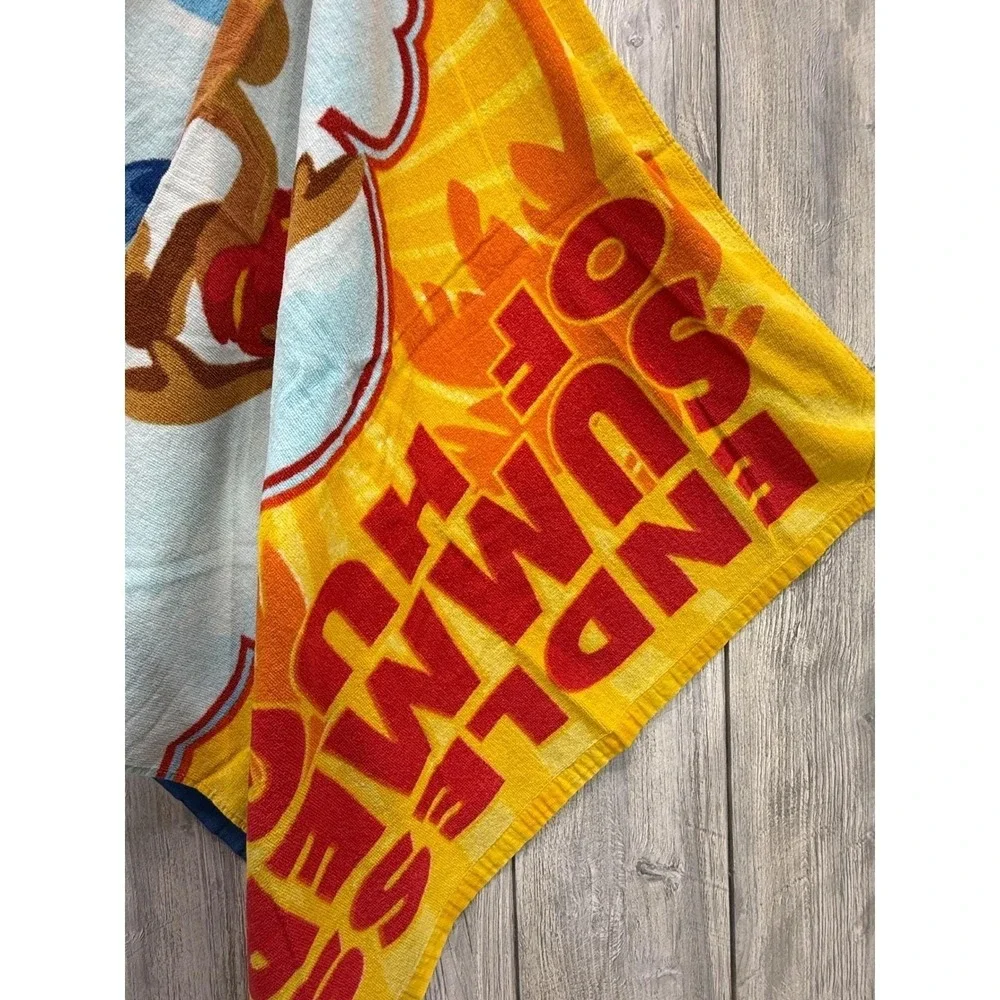 Build-A-Bear Workshop Beach Towel Endless Summer Hugs Blue Yellow Bear Graphic